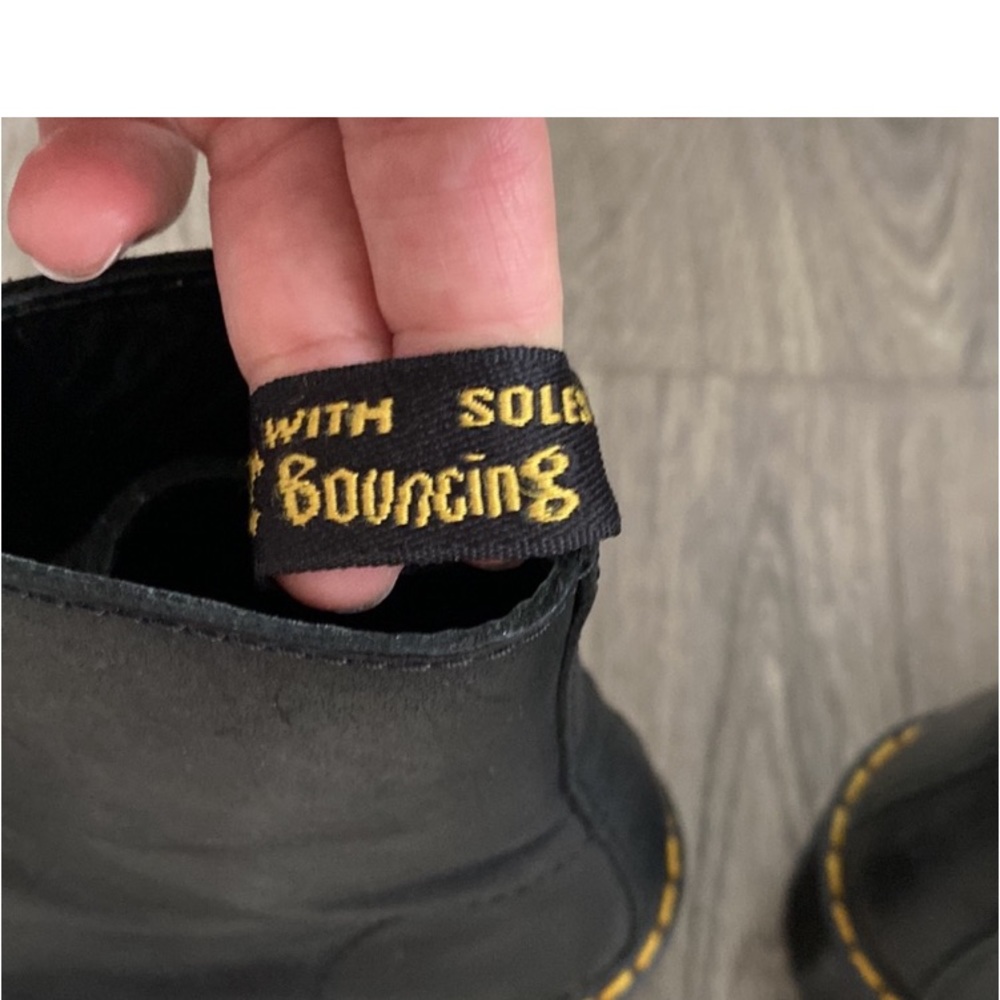 Dr Martens Shiver Hi Black Boots - Picture 8 of 8